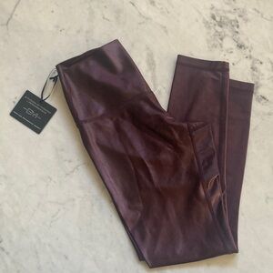 NWT DYI Medium Plum Leggings Size Medium